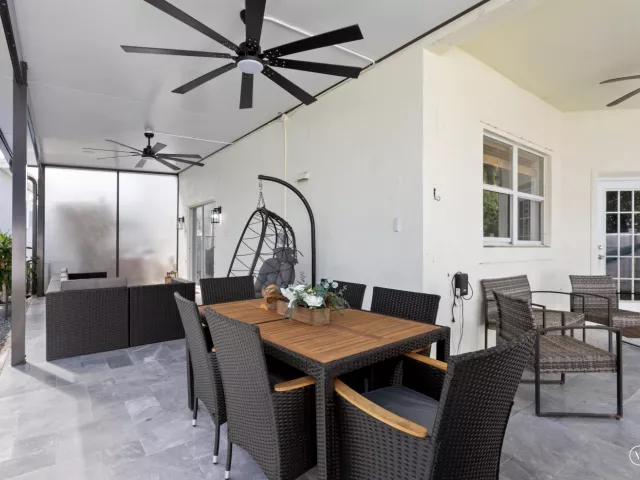 5-bedroom home for rent in West Palm Beach - 3221 El Camino - MondialRealty