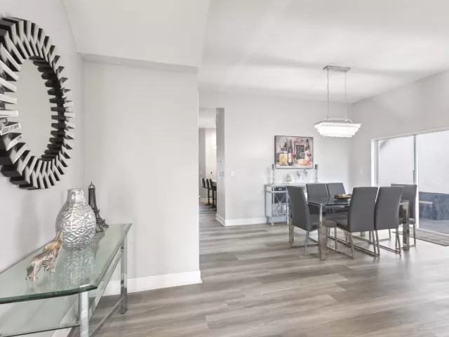 5-bedroom home for rent in West Palm Beach - 3221 El Camino - MondialRealty
