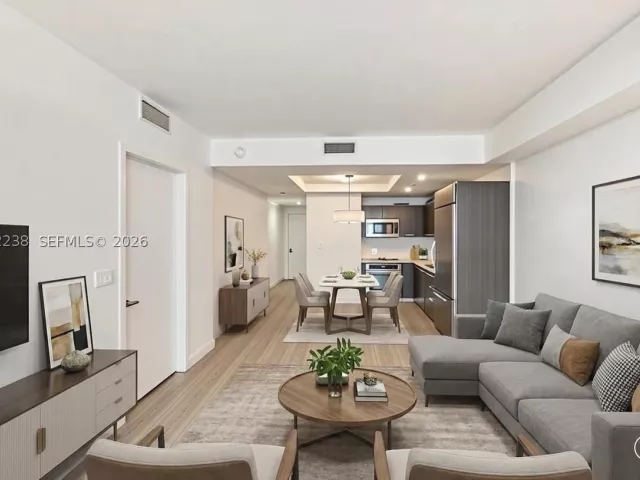 1-bedroom condo for sale in Miami - 45 SW 9th St 1604 - MondialRealty
