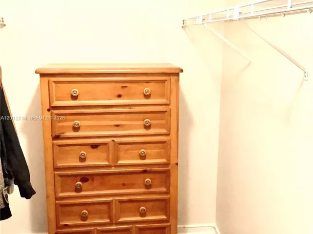 3-bedroom home for rent in Hollywood - 3581 Simms St - MondialRealty