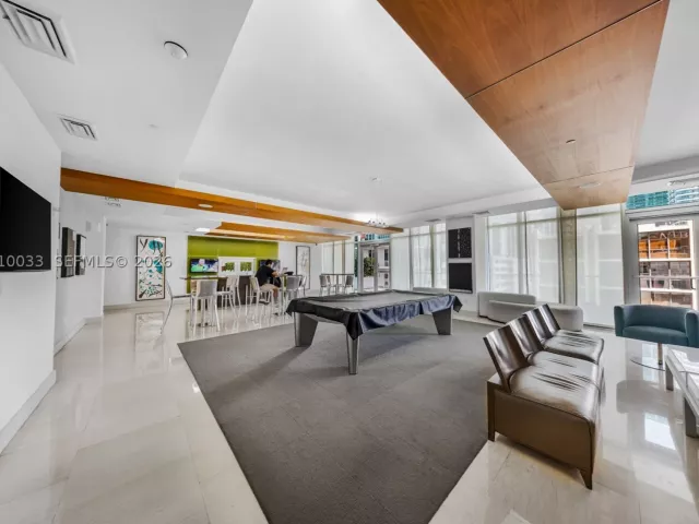 2-bedroom condo for sale in Miami - 500 Brickell Ave 3707 - MondialRealty