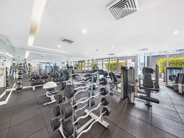2-bedroom condo for sale in Miami - 500 Brickell Ave 3707 - MondialRealty