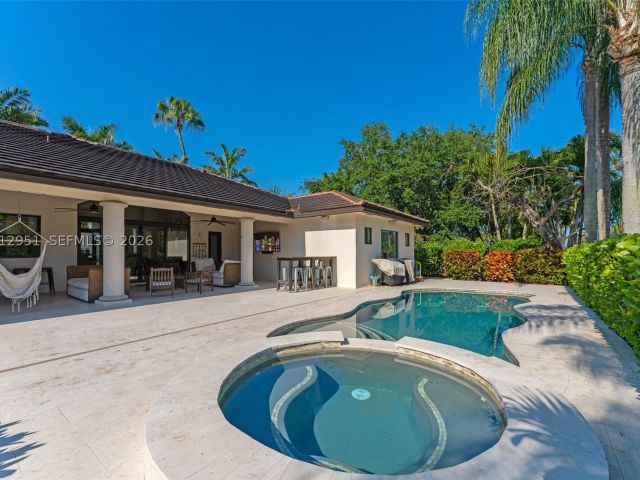 4-bedroom home for sale in Miami - 12019 SW 77th Ter - MondialRealty