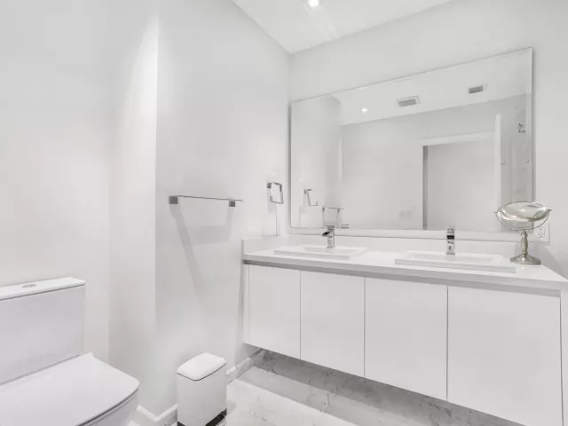 3-bedroom condo for rent in Fort Lauderdale - 701 N Fort Lauderdale Beach Boulevard 406 - MondialRealty