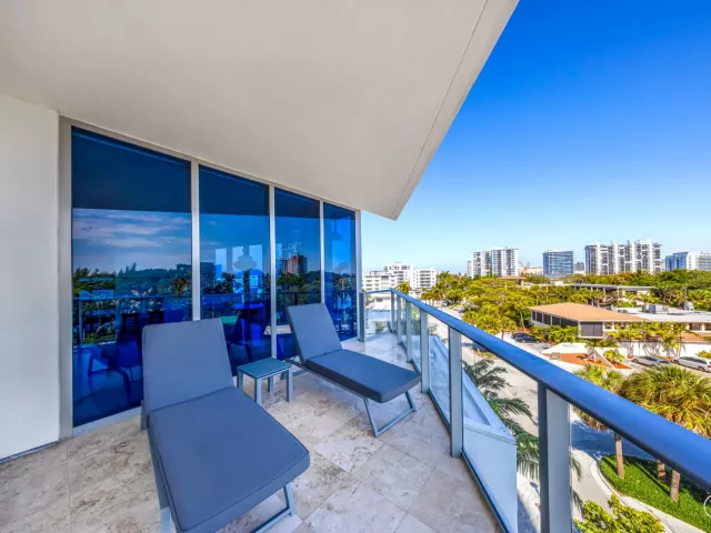 3-bedroom condo for rent in Fort Lauderdale - 701 N Fort Lauderdale Beach Boulevard 406 - MondialRealty