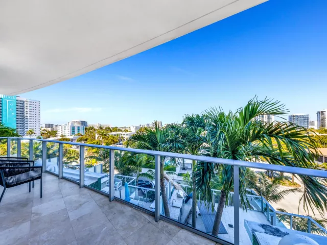 3-bedroom condo for rent in Fort Lauderdale - 701 N Fort Lauderdale Beach Boulevard 406 - MondialRealty