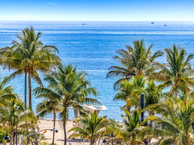 3-bedroom condo for rent in Fort Lauderdale - 701 N Fort Lauderdale Beach Boulevard 406 - MondialRealty