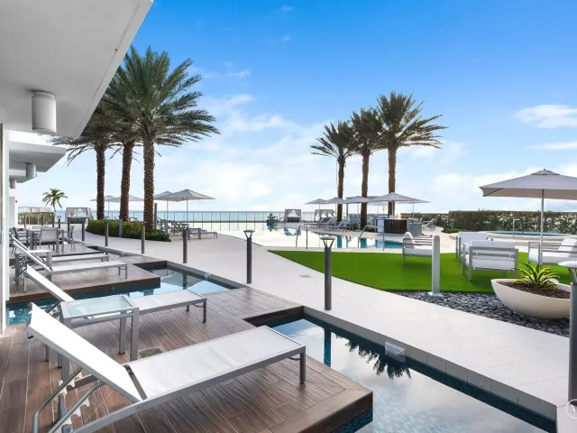 3-bedroom condo for rent in Fort Lauderdale - 701 N Fort Lauderdale Beach Boulevard 406 - MondialRealty