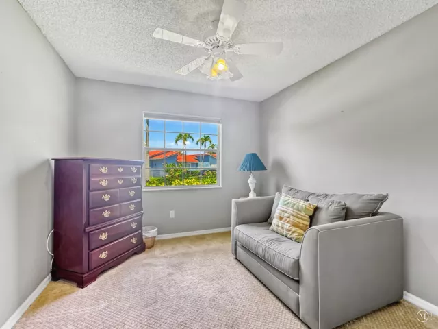 3-bedroom home for sale in Deerfield Beach - 180 NW 47th Avenue - MondialRealty