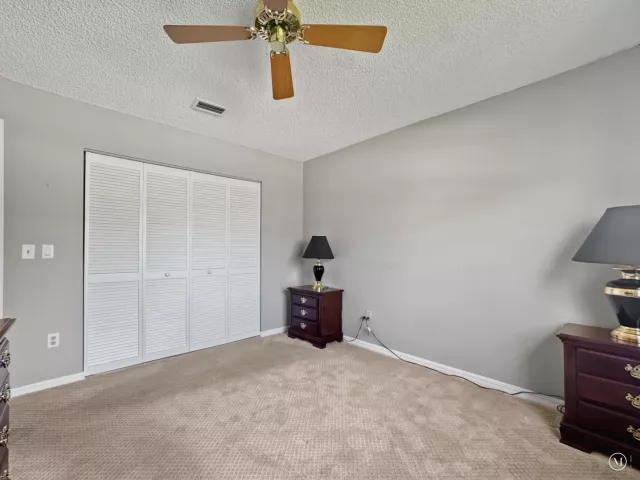 3-bedroom home for sale in Deerfield Beach - 180 NW 47th Avenue - MondialRealty