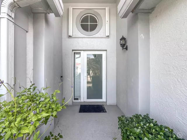 3-bedroom home for sale in Deerfield Beach - 180 NW 47th Avenue - MondialRealty
