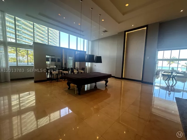 2-bedroom condo for rent in Sunny Isles Beach - 18911 Collins Ave 1602 - MondialRealty