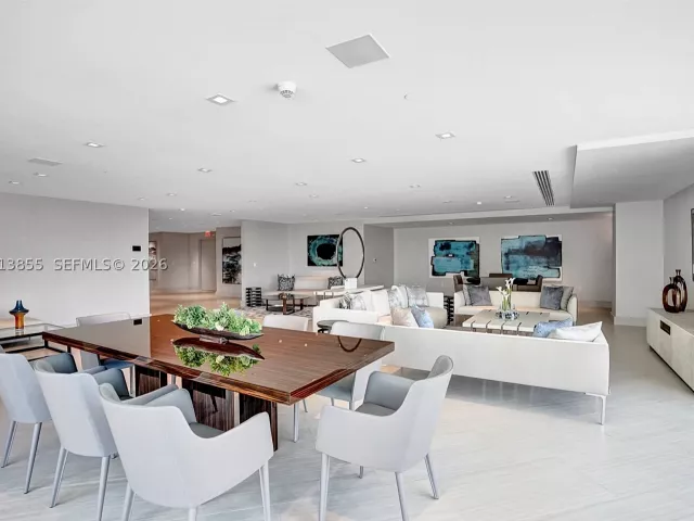 2-bedroom condo for sale in Sunny Isles Beach - 330 Sunny Isles Blvd 5-2205 - MondialRealty