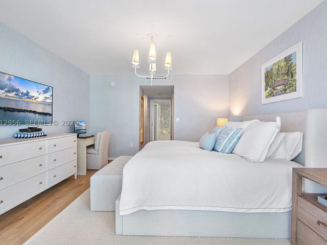 2-bedroom condo for sale in Surfside - 9401 Collins Ave 505 - MondialRealty