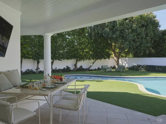 5-bedroom home for sale in West Palm Beach - 6709 S Flagler Drive - MondialRealty