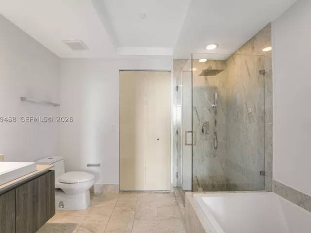 3-bedroom condo for rent in Miami - 801 S Miami Ave 3109 - MondialRealty