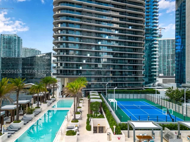 3-bedroom condo for rent in Miami - 801 S Miami Ave 3109 - MondialRealty