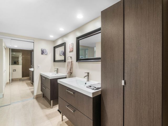 3-bedroom home for sale in Boca Raton - 6044 Glendale Drive - MondialRealty