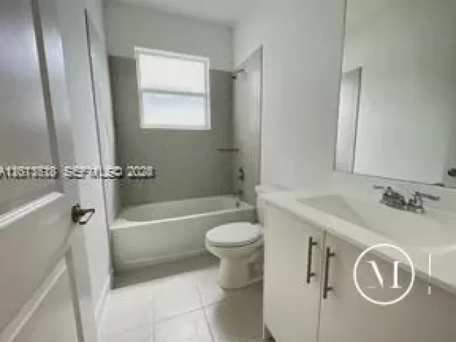 3-bedroom home for rent in Homestead - 863 SE 26th Ter 0 - MondialRealty
