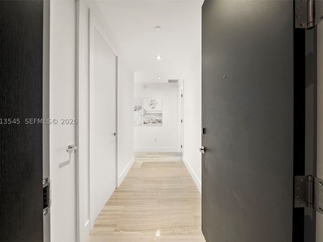 2-bedroom condo for sale in Miami - 1451 Brickell Ave 4103 - MondialRealty