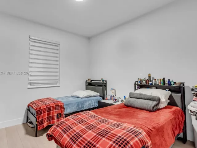 3-bedroom home for rent in Miami - 12586 NW 22nd Pl 12586 - MondialRealty