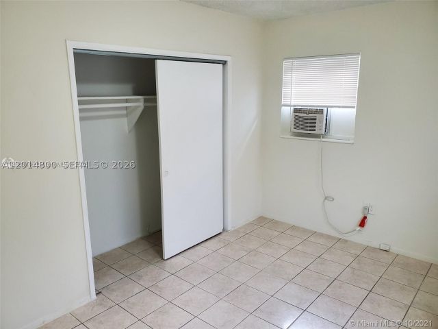 4-bedroom home for rent in North Miami Beach - 1630 NE 157th - MondialRealty