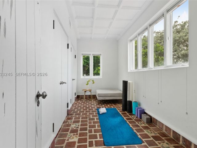 6-bedroom home for rent in Miami - 319 Mendoza Ave 319 - MondialRealty