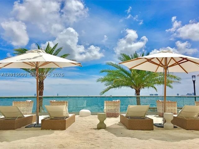 3-bedroom condo for sale in Miami - 2900 NE 7th Ave 3207 - MondialRealty