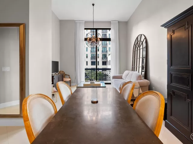 1-bedroom condo for rent in West Palm Beach - 701 S Olive Avenue 218 - MondialRealty