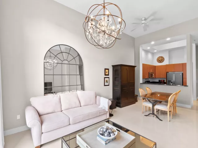1-bedroom condo for rent in West Palm Beach - 701 S Olive Avenue 218 - MondialRealty