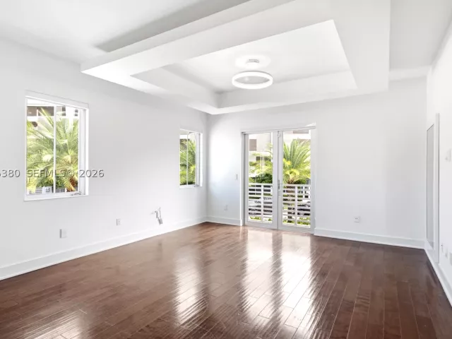 4-bedroom home for rent in Doral - 8221 NW 34th Dr - MondialRealty