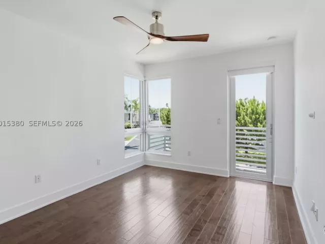 4-bedroom home for rent in Doral - 8221 NW 34th Dr - MondialRealty