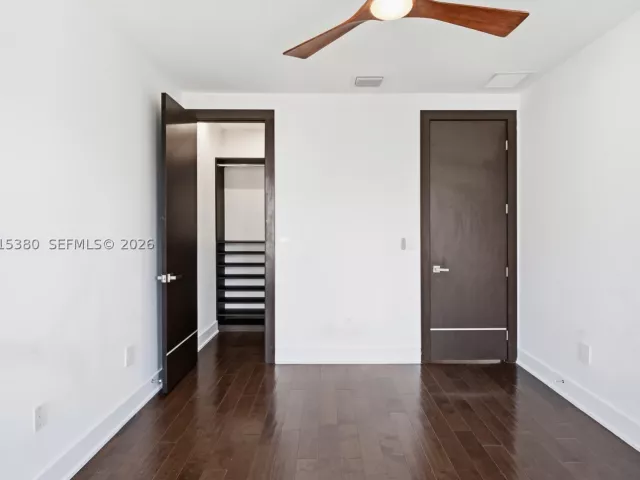 4-bedroom home for rent in Doral - 8221 NW 34th Dr - MondialRealty
