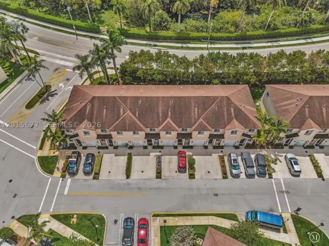 3-bedroom home for sale in Miami Gardens - 1410 NW 214th Ter - MondialRealty