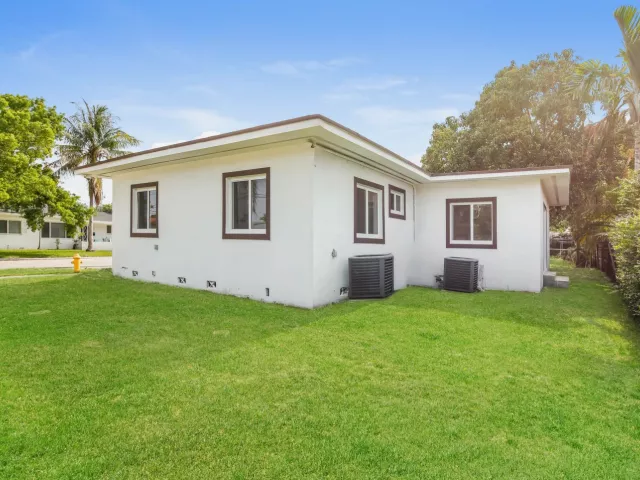 4-bedroom home for sale in Miami - 4701 SW 7th Street - MondialRealty