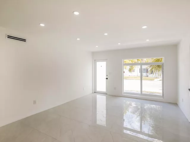 4-bedroom home for sale in Miami - 4701 SW 7th Street - MondialRealty
