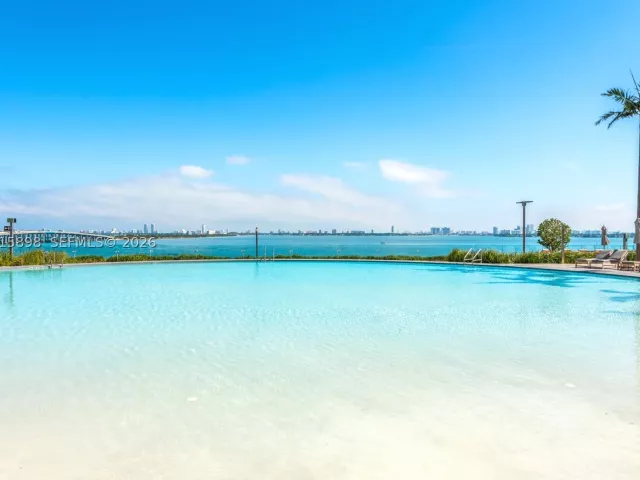 1-bedroom condo for sale in Miami - 480 NE 31st St 1802 - MondialRealty