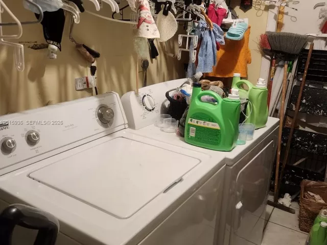 3-bedroom home for rent in Miami - 2018 SW 58th Ct - MondialRealty