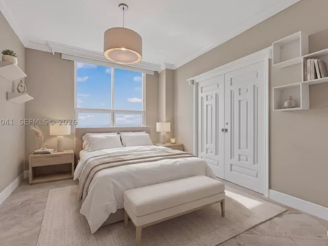 3-bedroom condo for rent in Miami - 808 Brickell Key Dr 3304 - MondialRealty