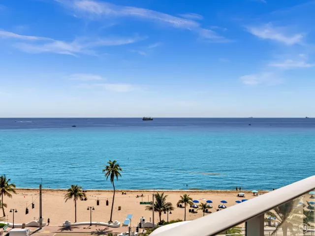 4-bedroom condo for rent in Fort Lauderdale - 701 N Fort Lauderdale Beach Boulevard N 802 - MondialRealty