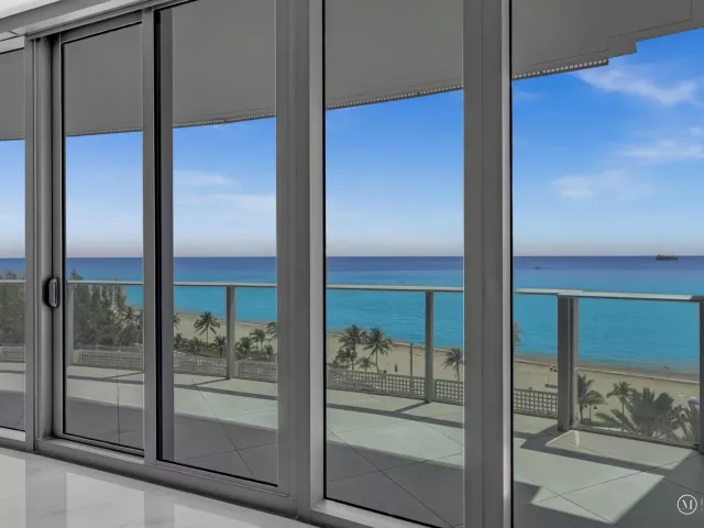 4-bedroom condo for rent in Fort Lauderdale - 701 N Fort Lauderdale Beach Boulevard N 802 - MondialRealty