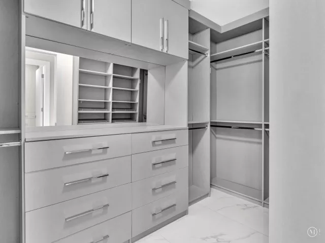 4-bedroom condo for rent in Fort Lauderdale - 701 N Fort Lauderdale Beach Boulevard N 802 - MondialRealty