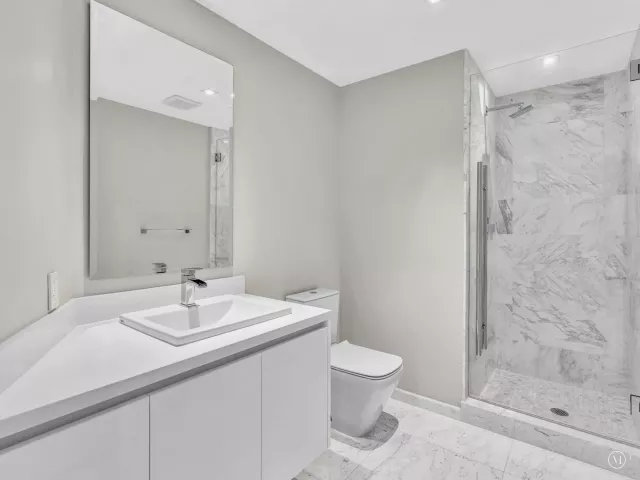 4-bedroom condo for rent in Fort Lauderdale - 701 N Fort Lauderdale Beach Boulevard N 802 - MondialRealty