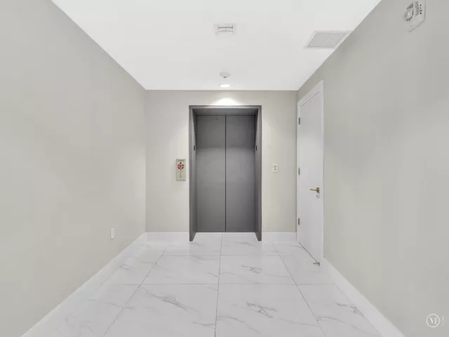 4-bedroom condo for rent in Fort Lauderdale - 701 N Fort Lauderdale Beach Boulevard N 802 - MondialRealty