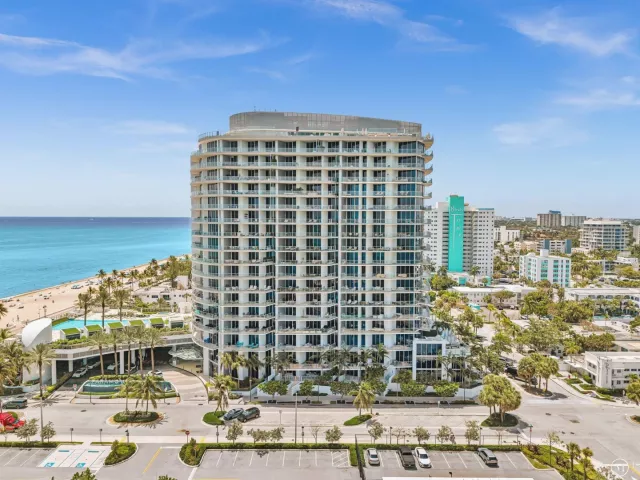 4-bedroom condo for rent in Fort Lauderdale - 701 N Fort Lauderdale Beach Boulevard N 802 - MondialRealty