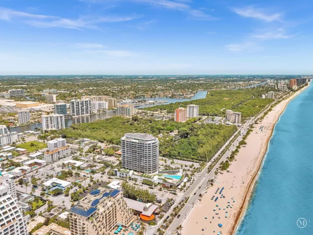 4-bedroom condo for rent in Fort Lauderdale - 701 N Fort Lauderdale Beach Boulevard N 802 - MondialRealty