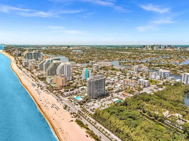 4-bedroom condo for rent in Fort Lauderdale - 701 N Fort Lauderdale Beach Boulevard N 802 - MondialRealty