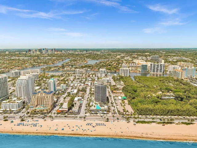 4-bedroom condo for rent in Fort Lauderdale - 701 N Fort Lauderdale Beach Boulevard N 802 - MondialRealty