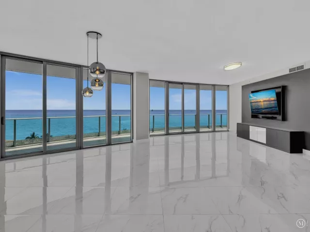 4-bedroom condo for rent in Fort Lauderdale - 701 N Fort Lauderdale Beach Boulevard N 802 - MondialRealty