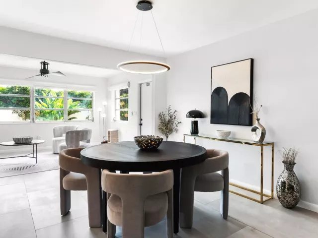 2-bedroom home for rent in Wilton Manors - 2640 NW 9th Lane - MondialRealty
